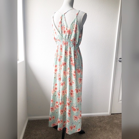 Lumiere Floral Dress - Picture 2 of 2